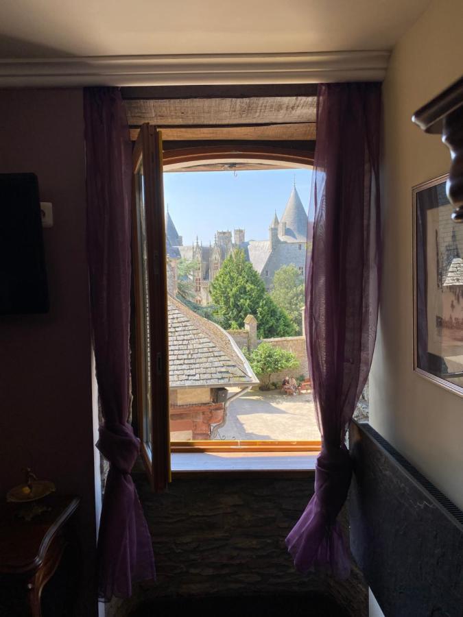 La Maison Du Paon- Josselin Aparthotel Kültér fotó