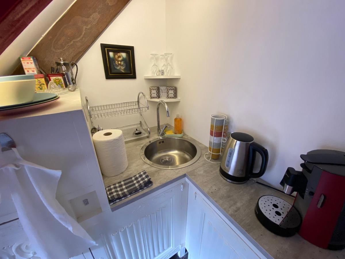 La Maison Du Paon- Josselin Aparthotel Kültér fotó